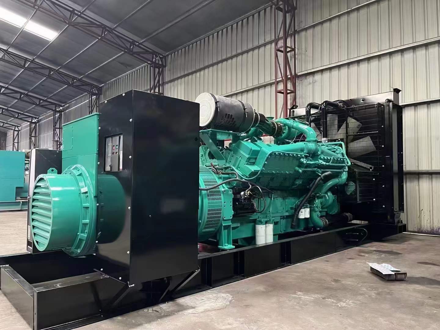 南头镇如何降低 800kW 柴油发电机输出电流的波动？